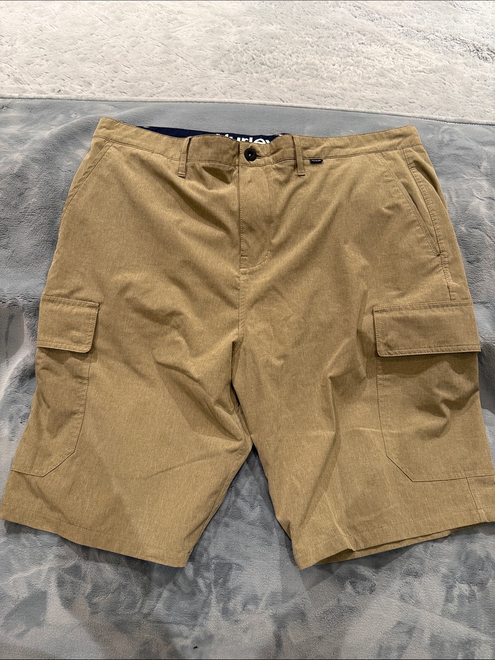 Hurley Men's Khaki Cargo Shorts - Tan